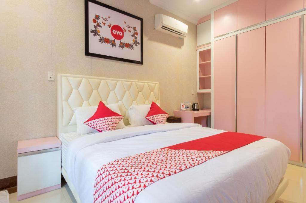 Oyo 619 Naufal Guest House Syariah ميدان المظهر الخارجي الصورة