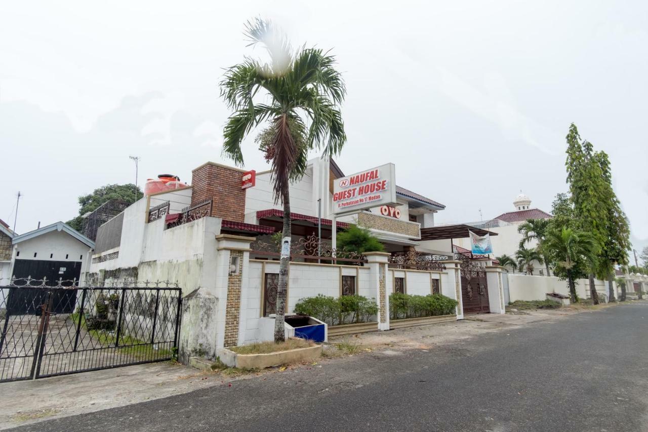 Oyo 619 Naufal Guest House Syariah ميدان المظهر الخارجي الصورة