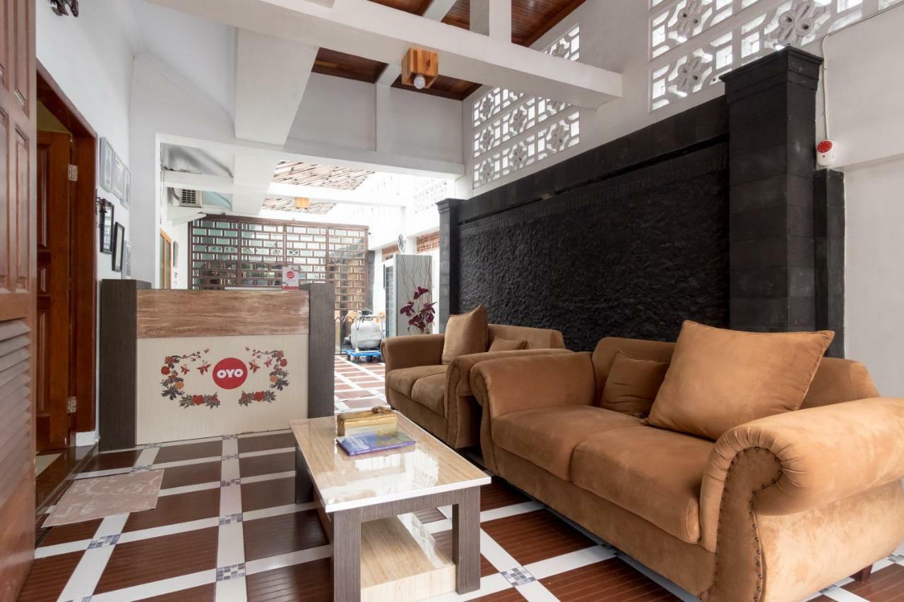 Oyo 619 Naufal Guest House Syariah ميدان المظهر الخارجي الصورة