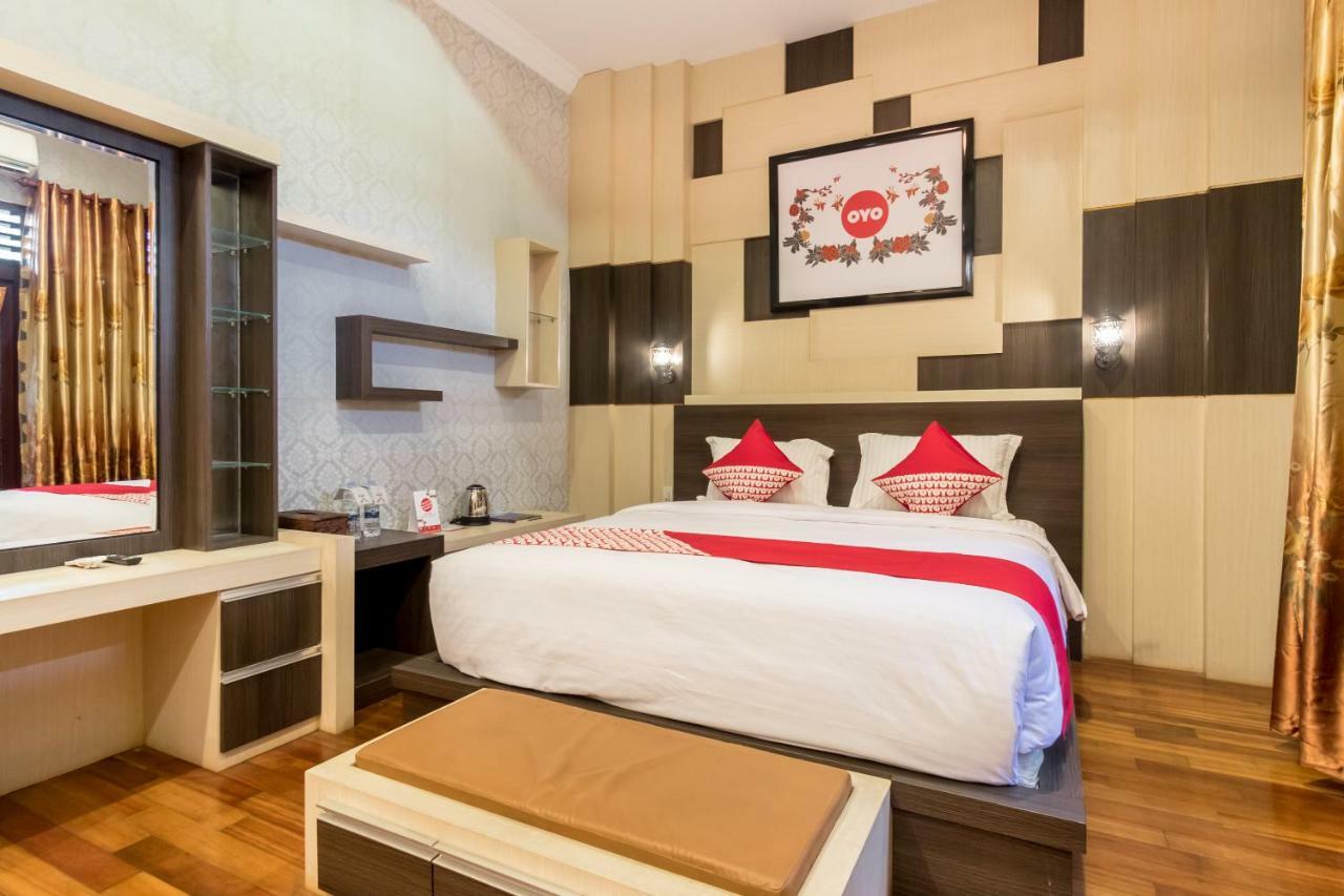Oyo 619 Naufal Guest House Syariah ميدان المظهر الخارجي الصورة