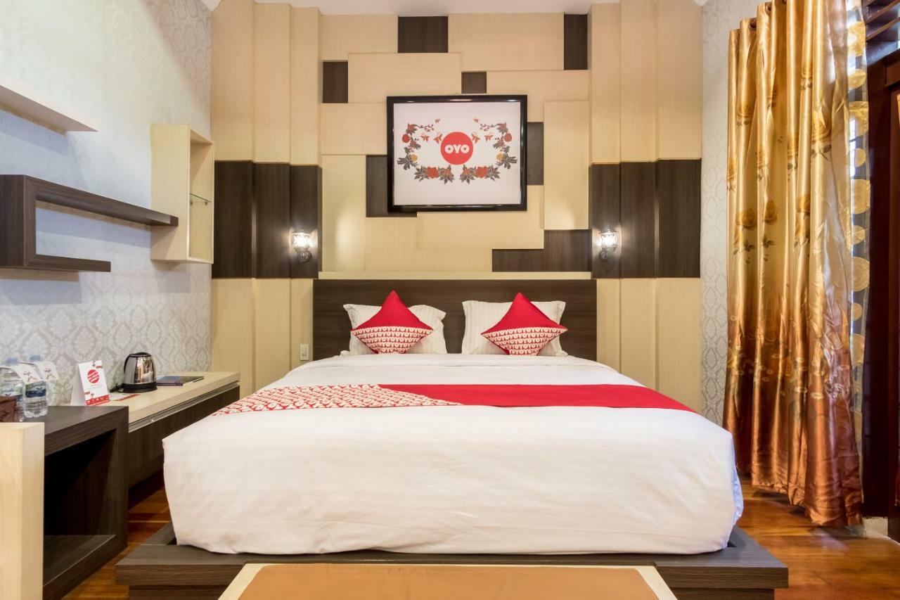 Oyo 619 Naufal Guest House Syariah ميدان المظهر الخارجي الصورة