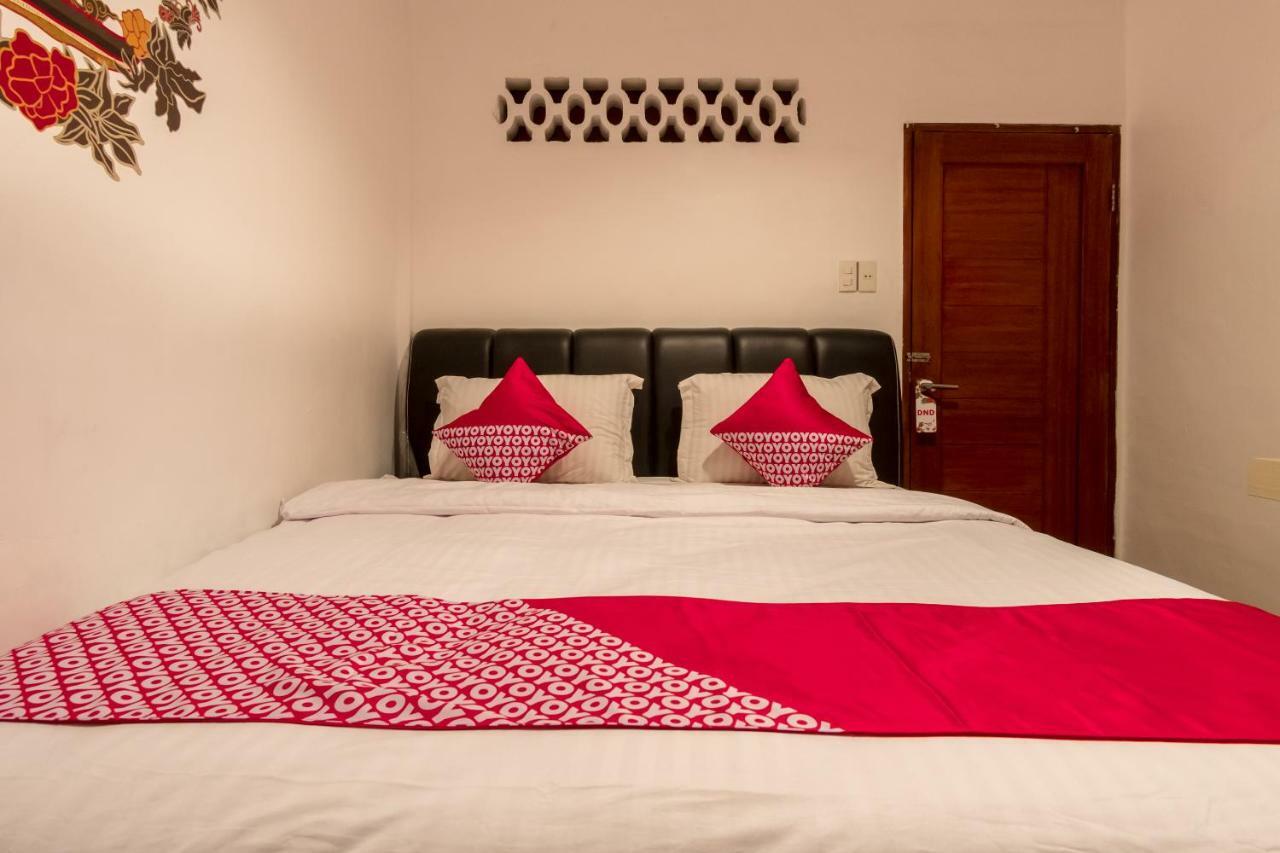 Oyo 619 Naufal Guest House Syariah ميدان المظهر الخارجي الصورة